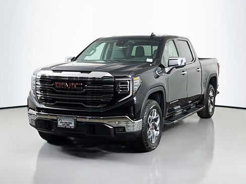 New 2026 GMC Sierra 1500 SLT AWD/4WD image 3