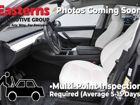 Used 2022 Tesla Model Y Long Range AWD/4WD image 14