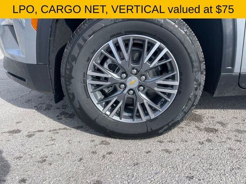 Used 2025 Chevrolet Traverse LT w/ LPO, Floor Liner Package image 9