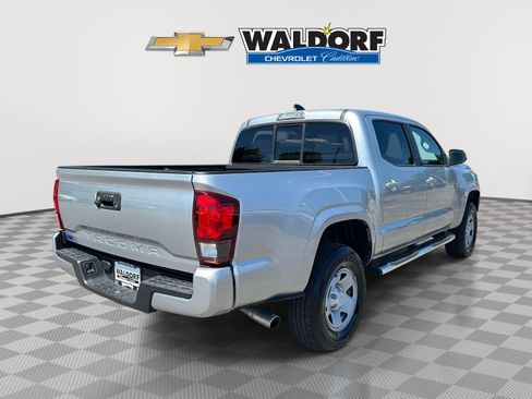 Used 2022 Toyota Tacoma SR w/ SR Convenience Package RWD image 6