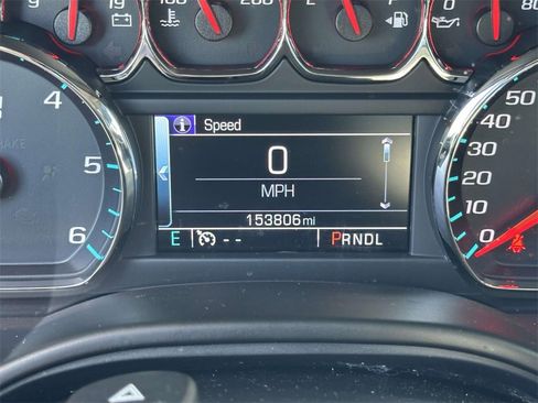 Used 2017 GMC Yukon SLE w/ SLE Value Package image 23