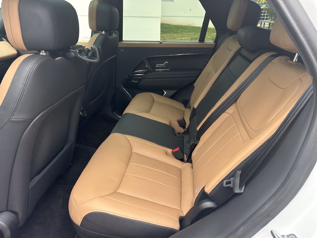 Used 2024 Land Rover Range Rover Sport Dynamic SE AWD/4WD image 10