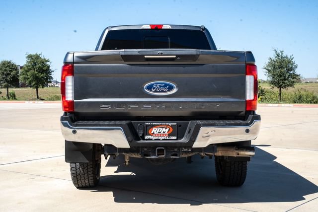 Used 2017 Ford F250 Lariat w/ Lariat Ultimate Package AWD/4WD image 3