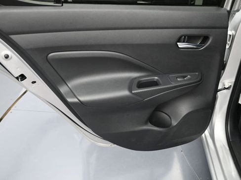 New 2025 Nissan Versa SV w/ Trunk Package FWD image 16