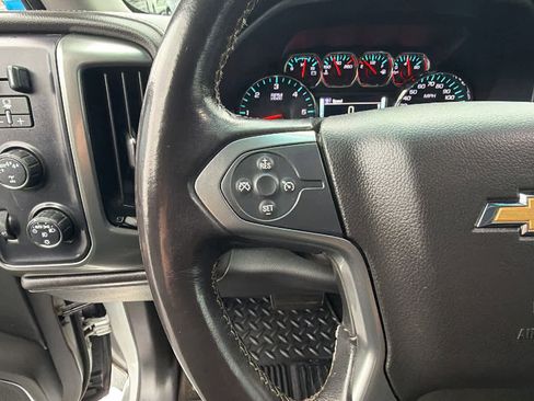 Used 2018 Chevrolet Silverado 1500 LTZ image 19