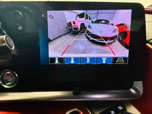 Used 2024 Chevrolet Corvette Z06 w/ Z07 Performance Package w/ Z07 Performance Package RWD image 15