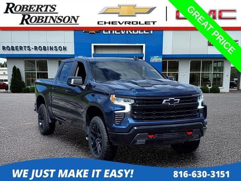 Used 2023 Chevrolet Silverado 1500 LT Trail Boss w/ LT Trail Boss Premium Package AWD/4WD image 1