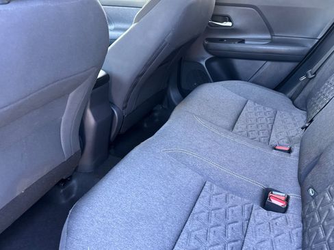 Used 2025 Nissan Kicks SV FWD image 25