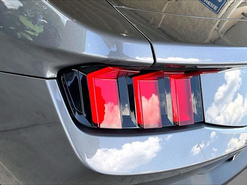 Used 2025 Ford Mustang Coupe RWD image 24