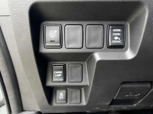 Certified 2025 Nissan Frontier S w/ S Utility Package image 12