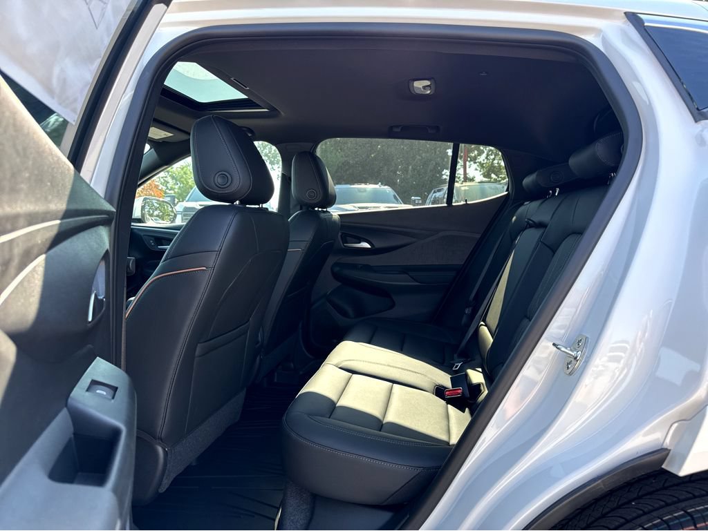 New 2026 Buick Envista Sport Touring FWD image 7