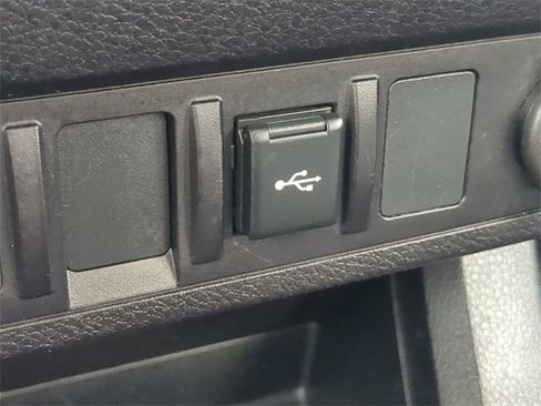 Certified 2022 Toyota Tacoma SR image 21