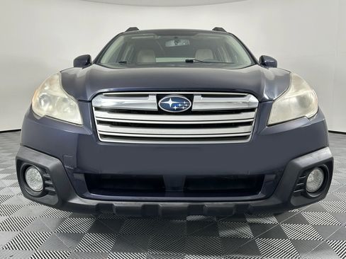 Used 2013 Subaru Outback 2.5i Premium image 3