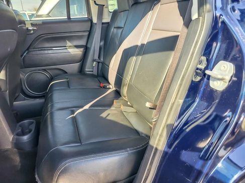 Used 2016 Jeep Compass High Altitude FWD image 10