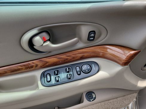 Used 2003 Buick Le Sabre Custom w/ Best Seller Package FWD image 15