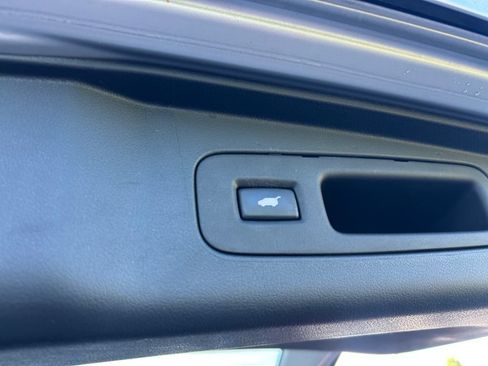 Used 2015 Honda CR-V Touring image 26