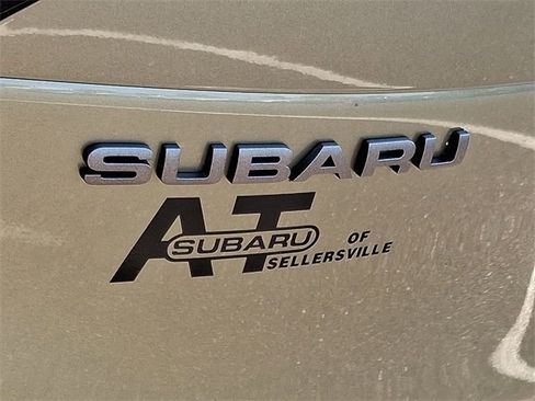 Certified 2025 Subaru Forester Premium image 30