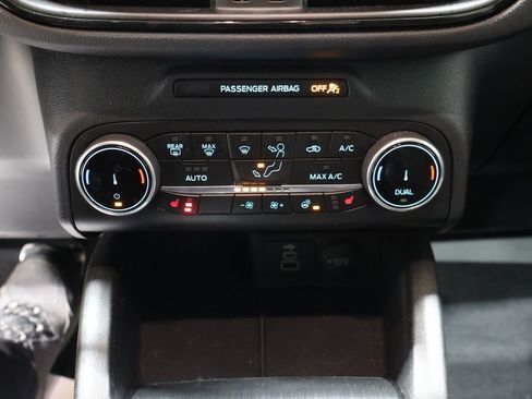 Used 2024 Ford Escape ST-Line image 31