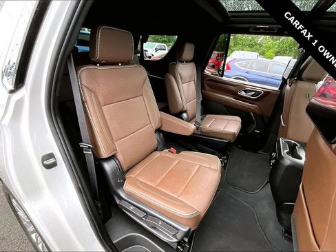Used 2023 Chevrolet Tahoe High Country AWD/4WD image 25
