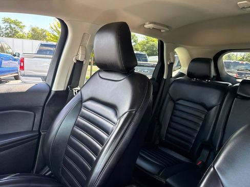 Used 2024 Ford Edge SEL AWD/4WD image 37