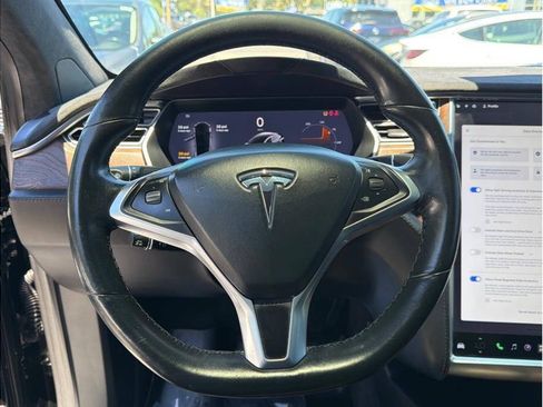 Used 2017 Tesla Model X 100D AWD/4WD image 8