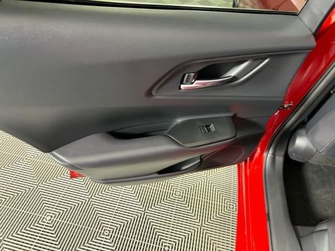 Used 2024 Toyota Prius Prime Premium image 33