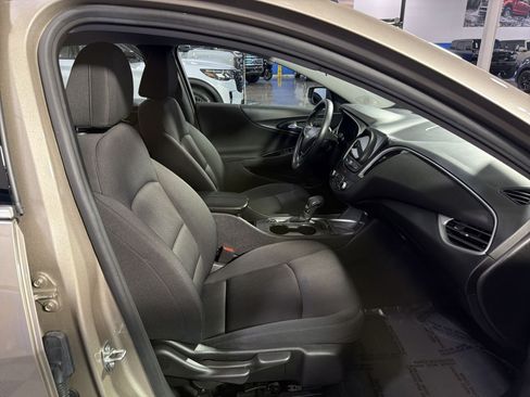 Used 2024 Chevrolet Malibu LT FWD image 24