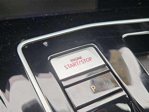 New 2025 Volkswagen GTI SE image 14