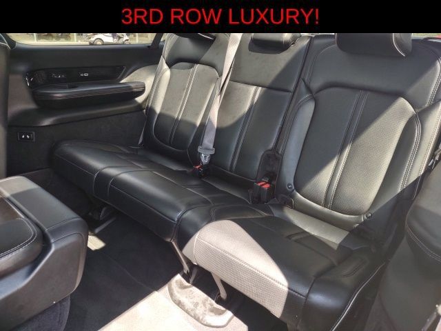 Used 2023 Jeep Grand Wagoneer L Series II AWD/4WD image 25