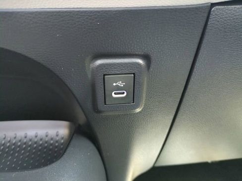 Used 2025 Toyota Corolla LE FWD image 20