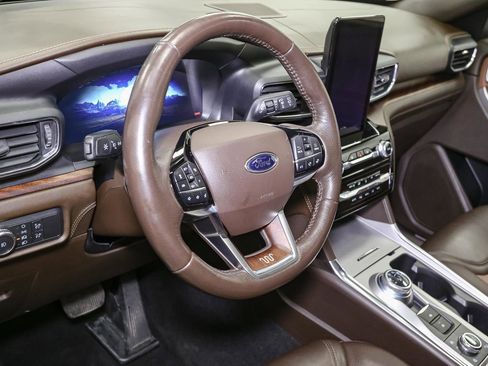 Used 2022 Ford Explorer King Ranch image 26