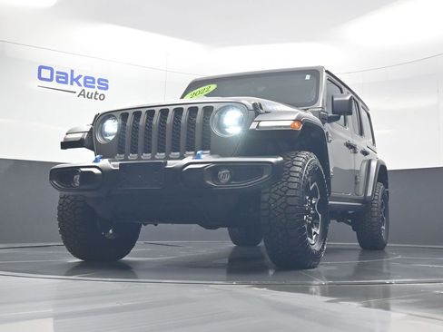 Used 2022 Jeep Wrangler Unlimited Rubicon 4xe w/ Cold Weather Group AWD/4WD image 40