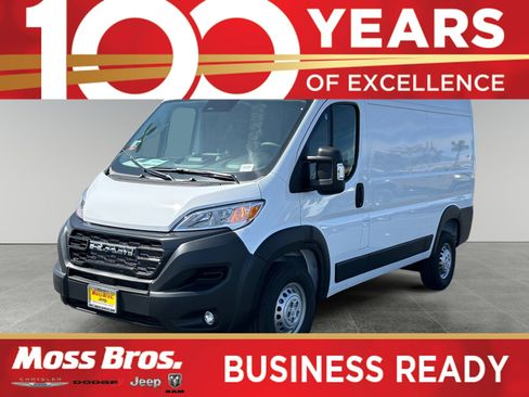 New 2026 RAM ProMaster 1500 w/ Convenience Group image 1