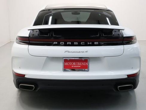 Used 2024 Porsche Panamera 4 image 66