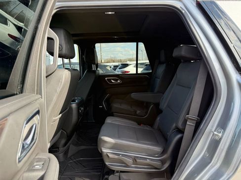 Used 2024 Chevrolet Tahoe Z71 w/ Luxury Package AWD/4WD image 22