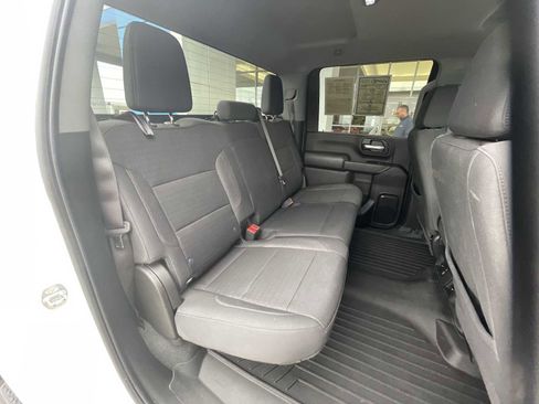 Used 2024 Chevrolet Silverado 2500 Custom w/ Custom Value Package image 25