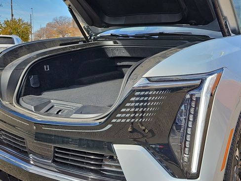 New 2025 Cadillac Escalade IQ Sport 2 image 10