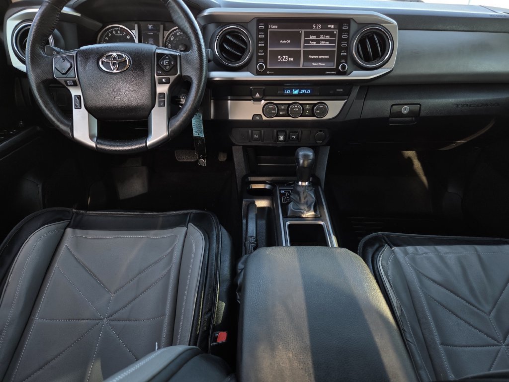Used 2022 Toyota Tacoma SR5 RWD image 8