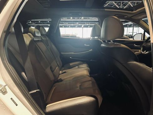 Used 2020 Hyundai Santa Fe SEL w/ Convenience + Premium Package AWD/4WD image 22