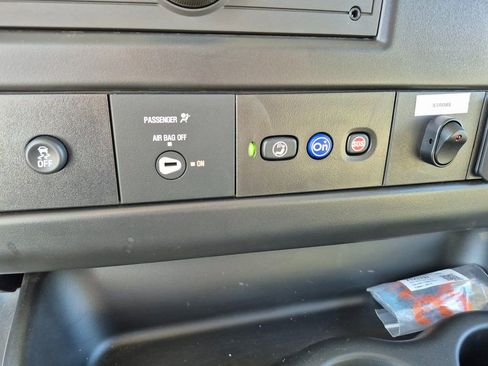 New 2025 Chevrolet Express 3500 w/ Power Convenience Package RWD image 23