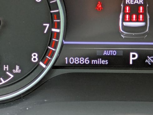 Used 2024 Nissan Pathfinder Rock Creek AWD/4WD image 28
