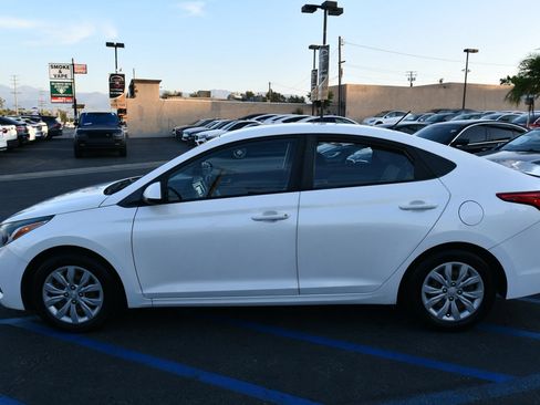 Used 2018 Hyundai Accent SE FWD image 4