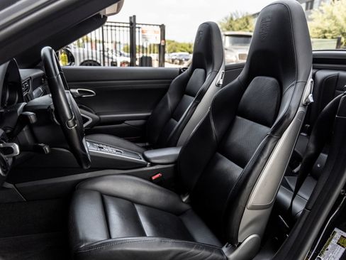 Certified 2014 Porsche 911 Carrera 4S AWD/4WD image 5