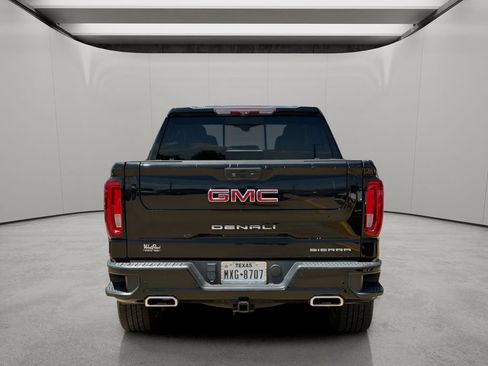 Used 2020 GMC Sierra 1500 Denali w/ Denali Ultimate Package AWD/4WD image 4