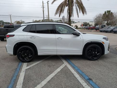 New 2026 Volkswagen Tiguan SE R-Line FWD image 7