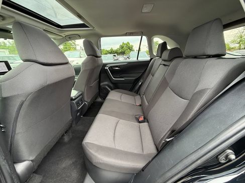 Used 2025 Toyota RAV4 XLE w/ Convenience Package AWD/4WD image 23