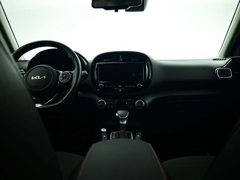 Used 2022 Kia Soul Turbo image 37
