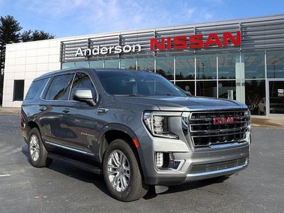 Used 2022 GMC Yukon SLT w/ SLT Luxury Package