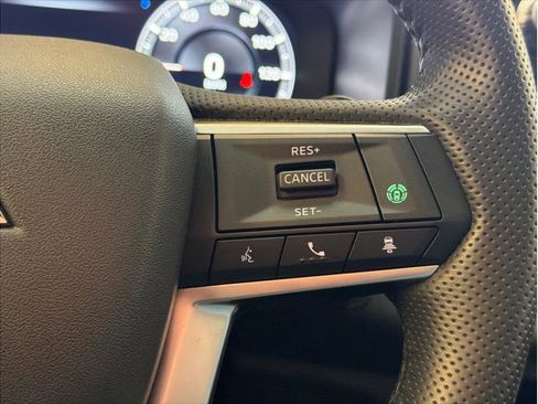 Used 2024 Mitsubishi Outlander Ralliart image 18