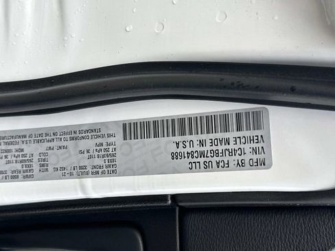 Certified 2021 Jeep Grand Cherokee Limited AWD/4WD image 31